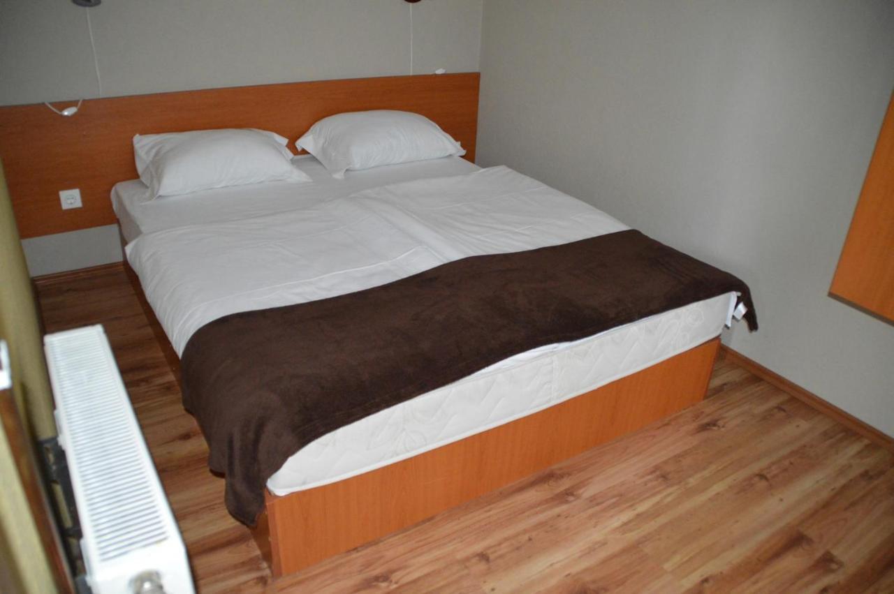 Bungalows Plivsko Jezero Jajce Ngoại thất bức ảnh